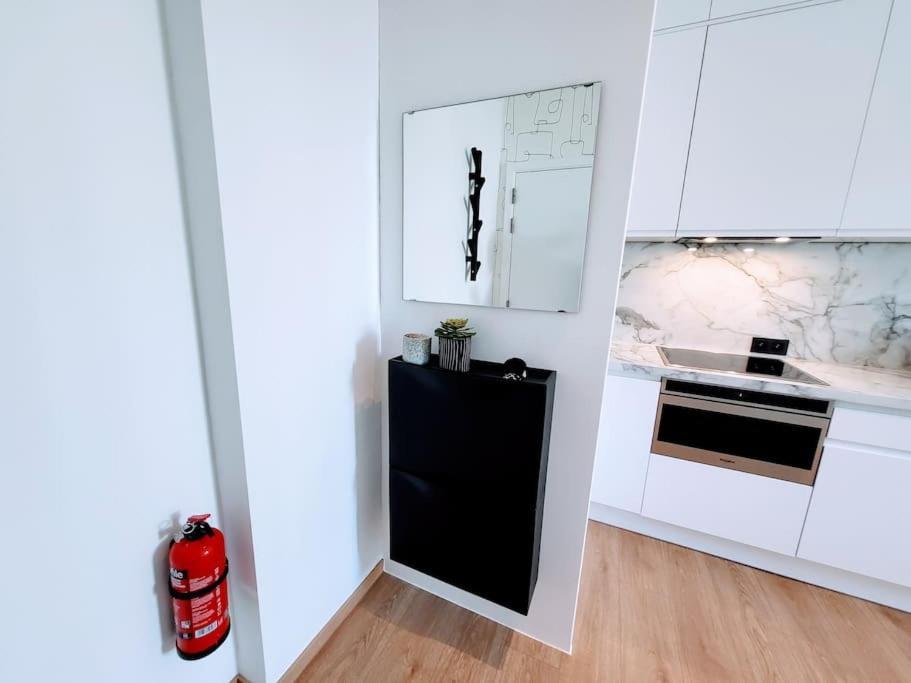 Black&white Apartamento Mons